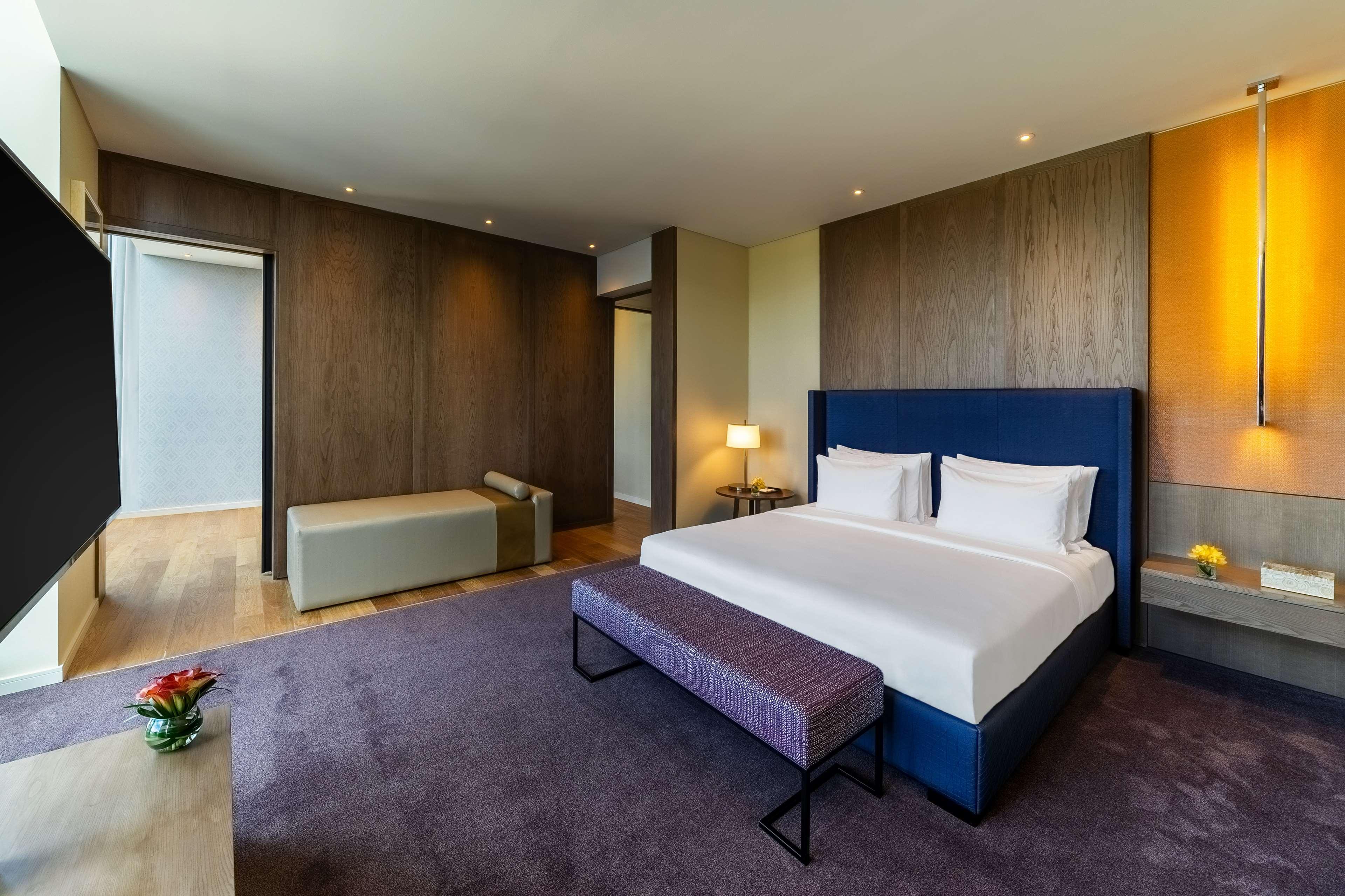 Hotel Grand Hyatt Bogotá Zewnętrze zdjęcie A bedroom at the hotel