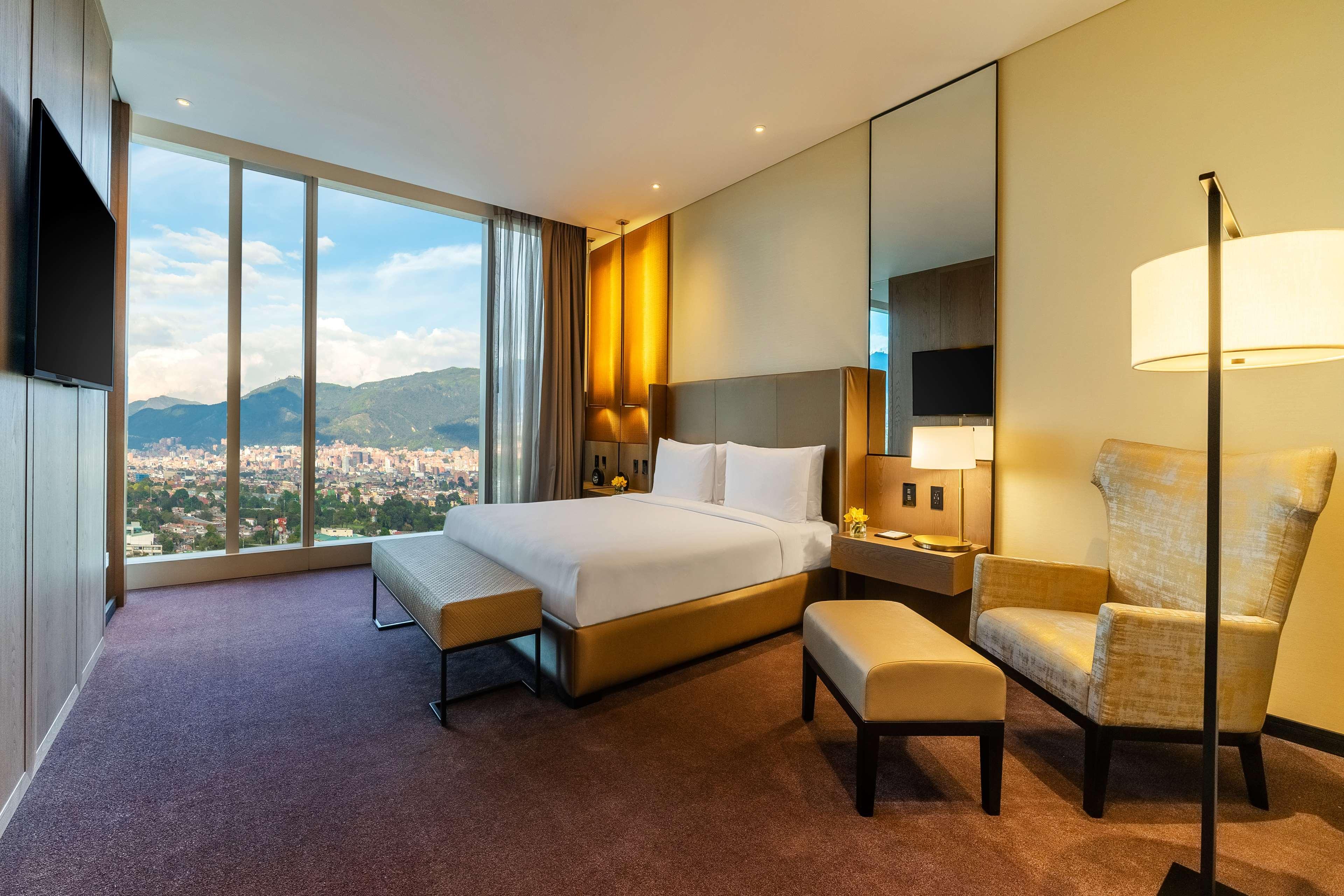Hotel Grand Hyatt Bogotá Zewnętrze zdjęcie Deluxe Suite