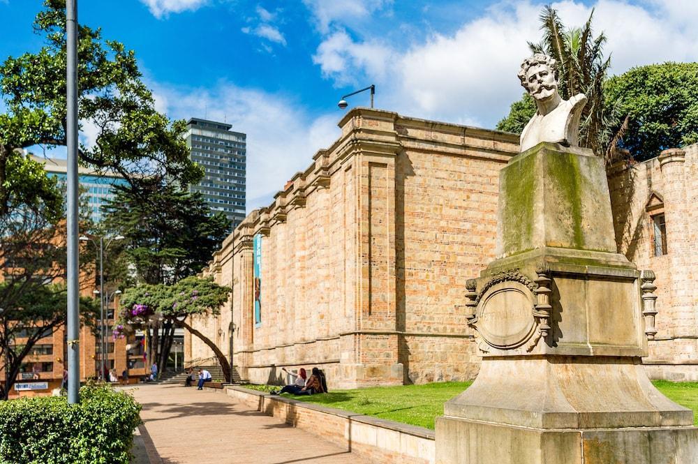 Hotel Grand Hyatt Bogotá Zewnętrze zdjęcie Birmingham University Museum and Art Gallery